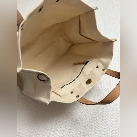 Parker Thatch Medium Mimi Tote Monogrammed ECM Classic Designer Casual - Picture 9 of 13